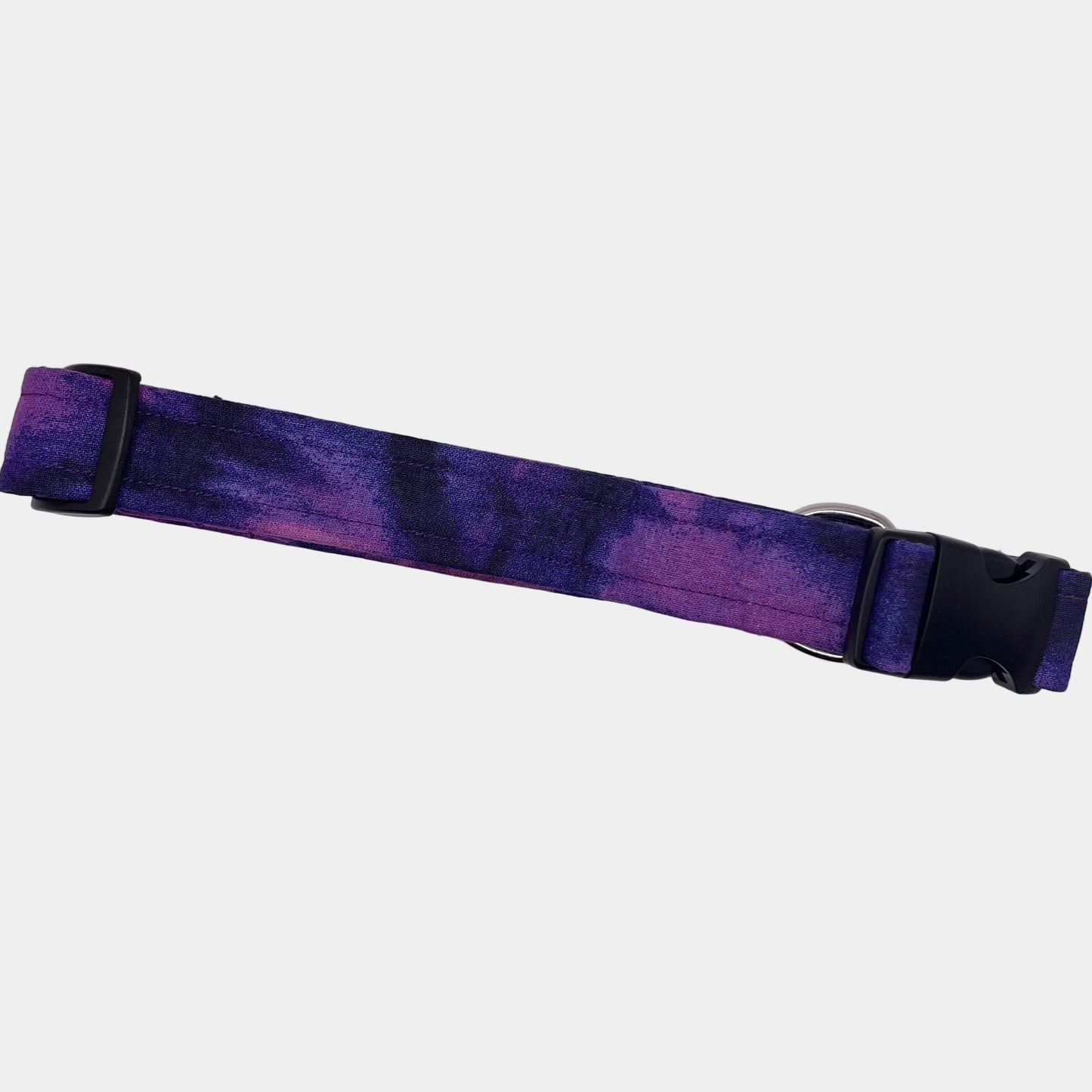 Splashes of Purple Collar
